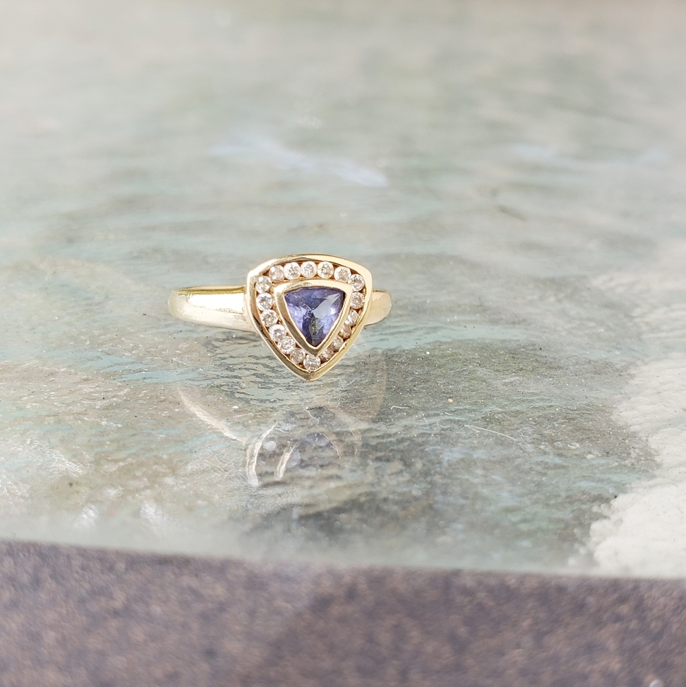 Diamond and Tanzanite 14K Gold Ring